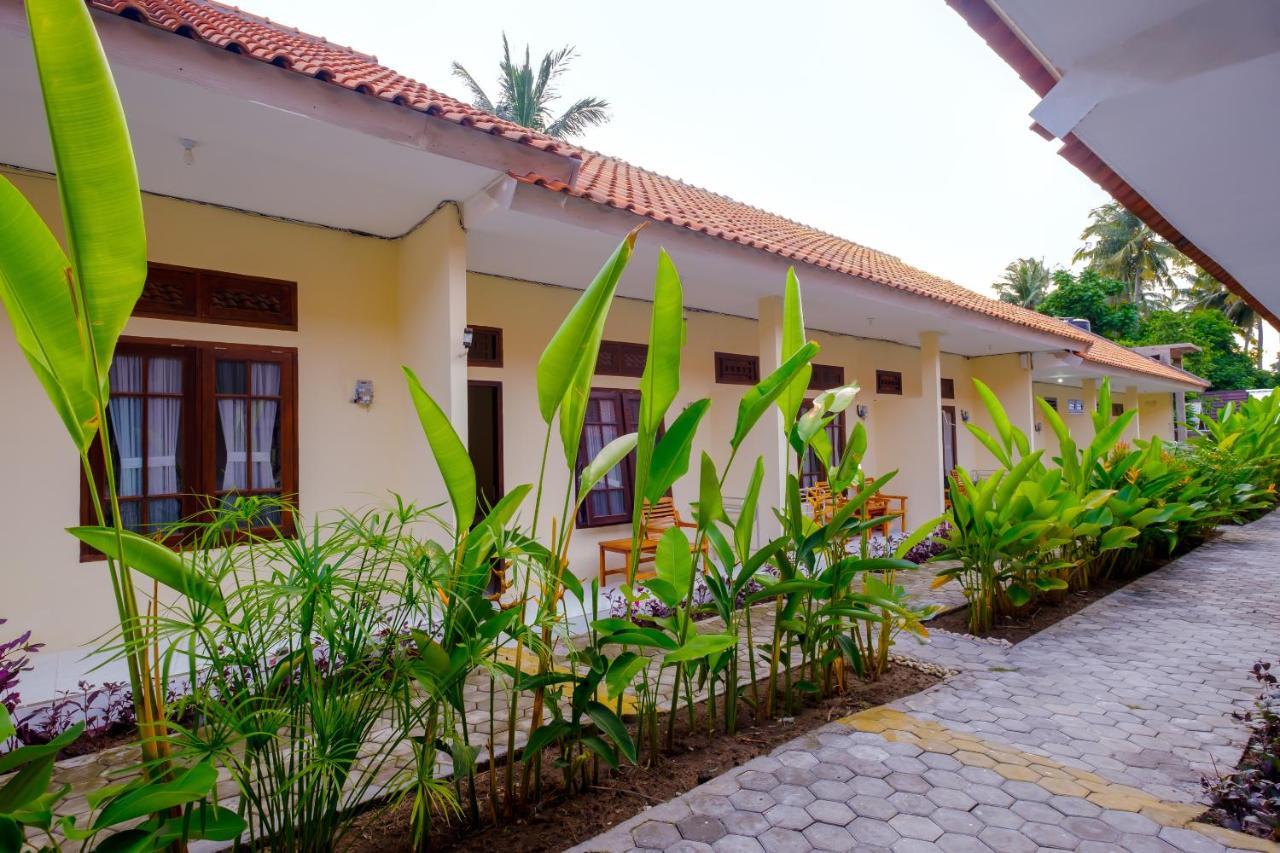 Oyo 2864 Mangsit Garden Homestay Exterior foto