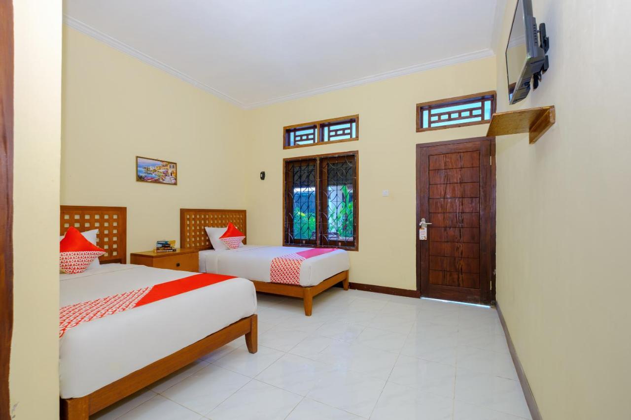 Oyo 2864 Mangsit Garden Homestay Exterior foto